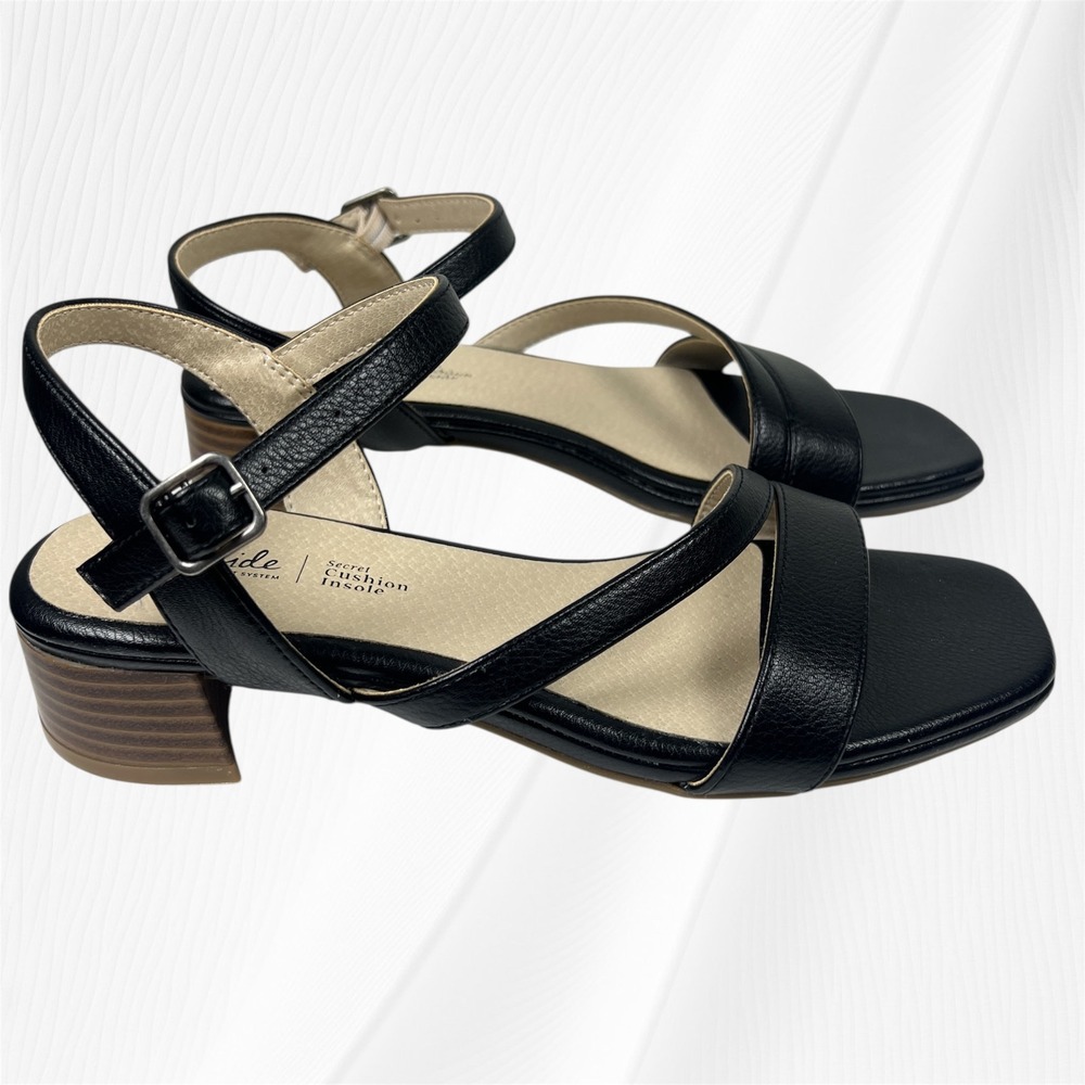 Life Stride Women's JULEP Black Ankle Strap Square Toe Block Heel Sandals 8M